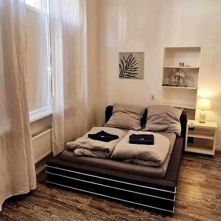 6 Personen Ferienwohnung - In Der Innenstadt ヴィルヘルムスハーフェン エクステリア 写真